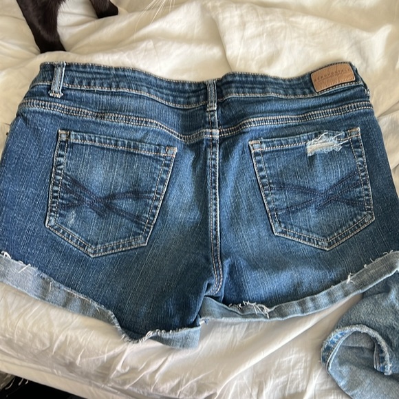 Aeropostale midi shorts - Picture 2 of 2